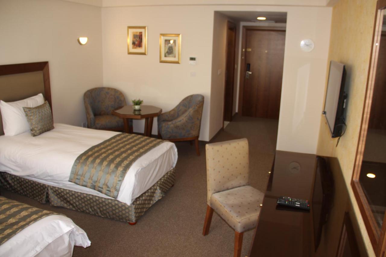Saray Hotel Амман Экстерьер фото